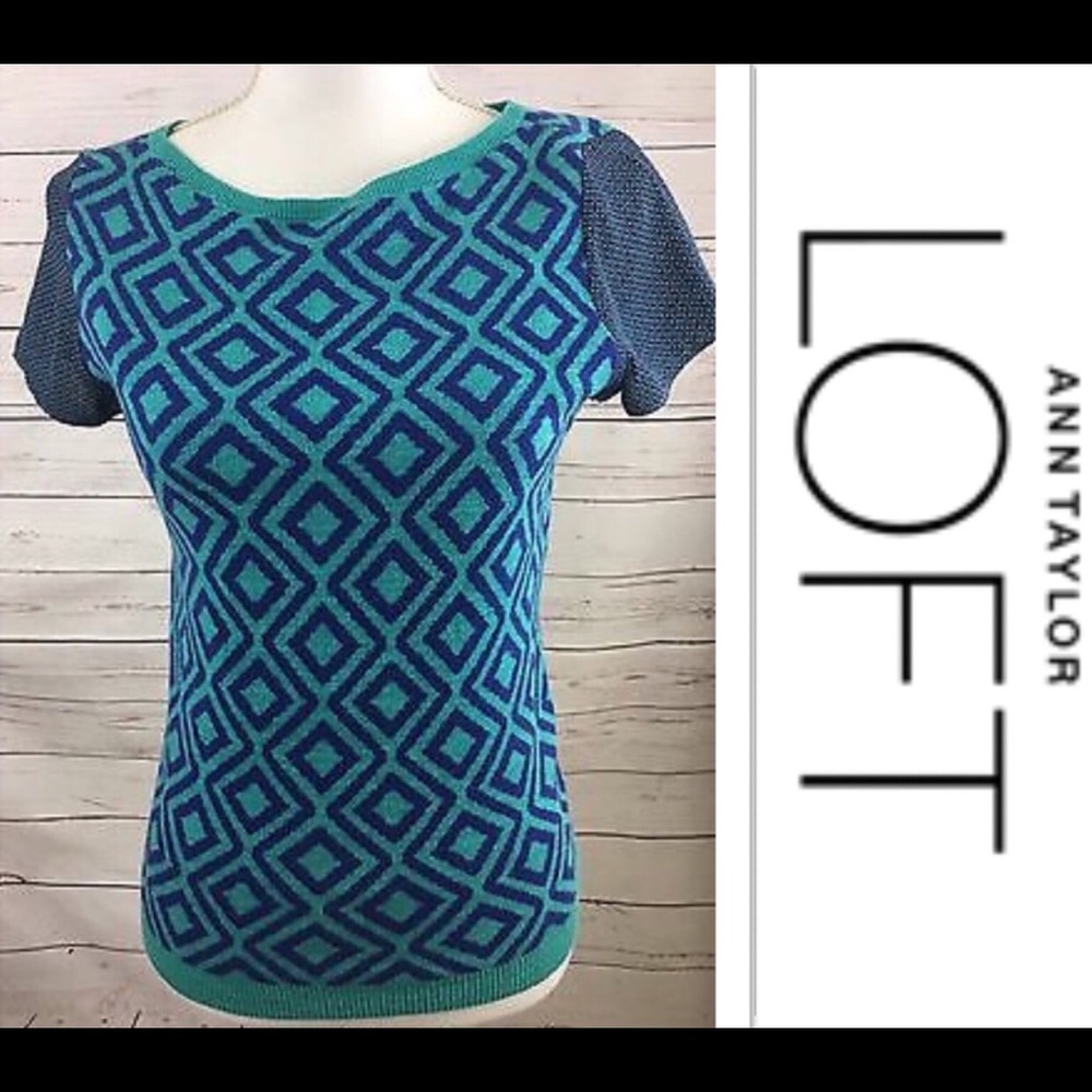 Ann Taylor LOFT Blue Diamond Knit Top Small